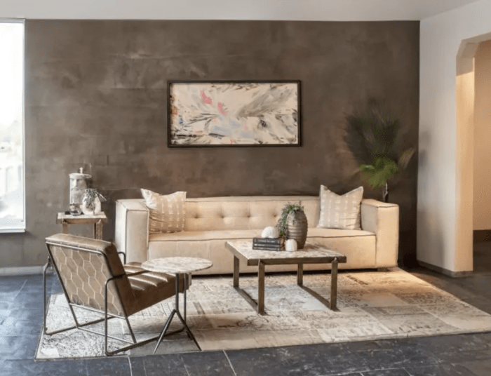 Home Trends & Designs Argos 32" Coffee Table with Marble and Antique Brass
